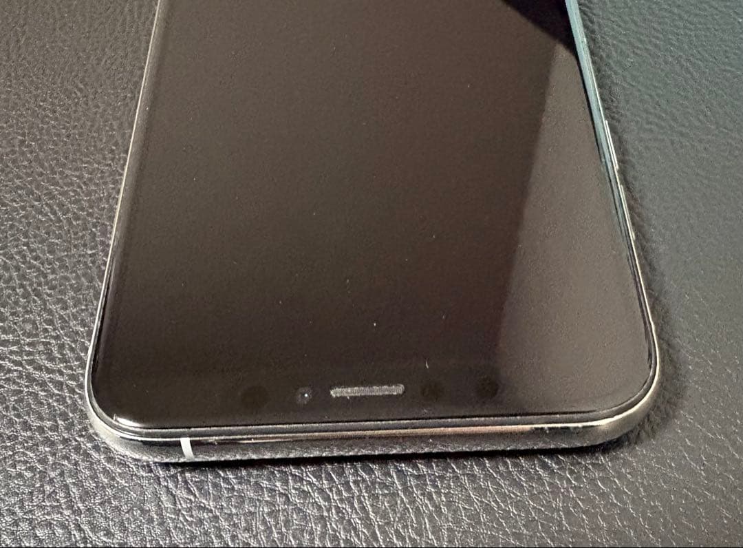 Apple iPhone Xs シルバー 本体