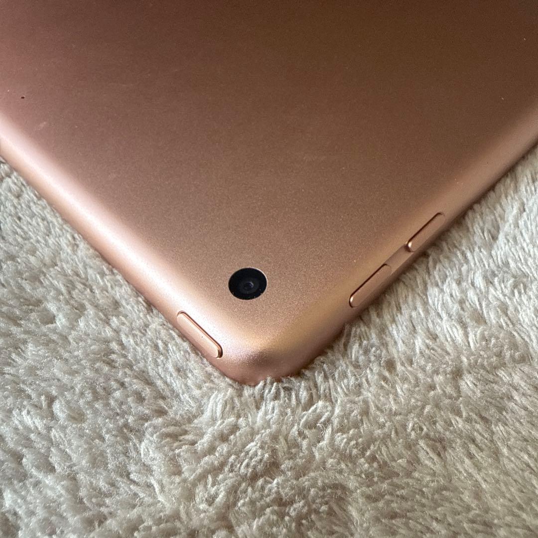 美品！！ iPad 第６世代　128GB Wi-Fiモデル　本体のみ