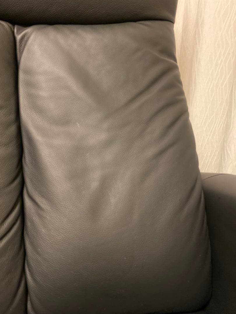 10月31日までお値引き中❗️電動リクライニングチェア(コンフェ革 BK)