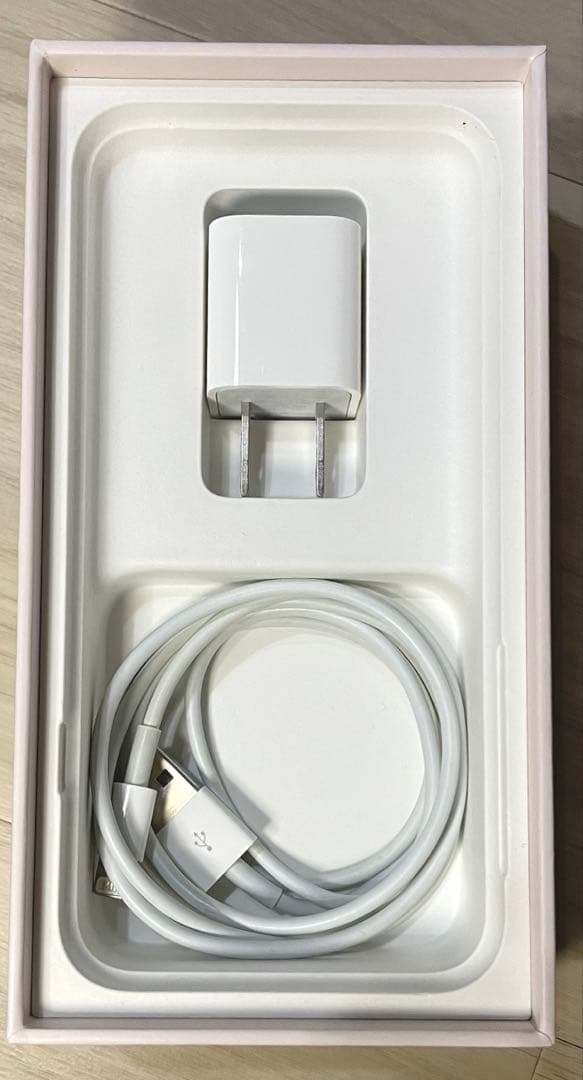 iPhone8 64GB SIMフリー 美品
