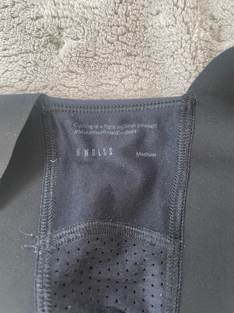 ENDLESS NDLSS サーマルビブショーツ サイズM