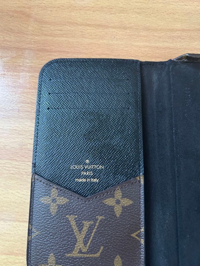 Louis Vuitton 手帳型iPhone14 ケース ブラウン