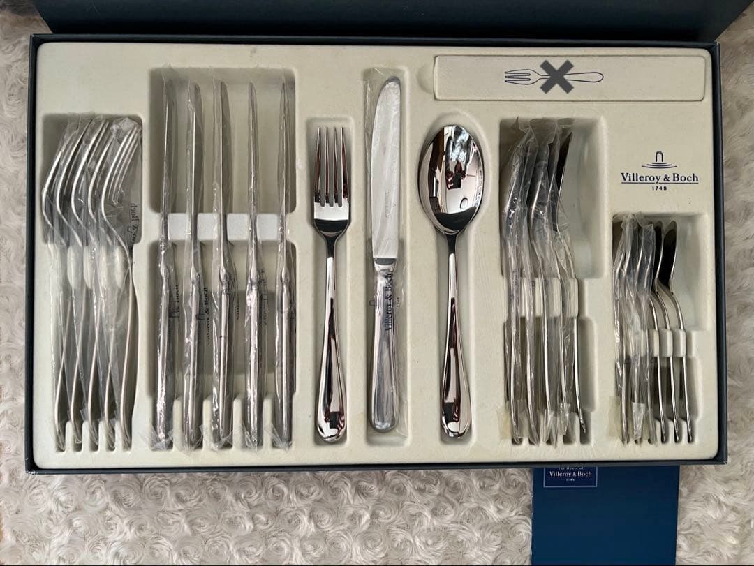 【Carolineさま専用】ビレロイ&ボッホ　ディナーセット〈24本セット〉