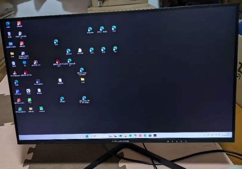 ２７型　スリムデザイン ディスプレイ 本体