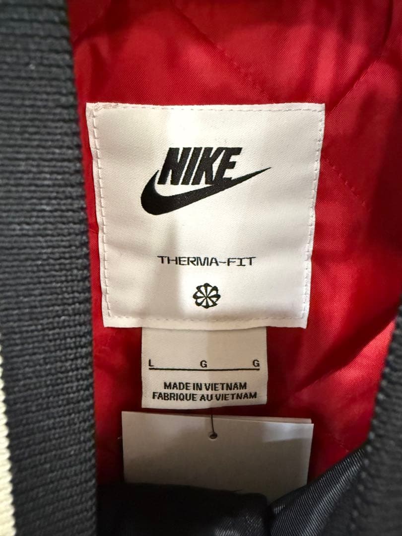 【新品】 リバプールFC エアーマックス ダグアウトジャケット AirMax L