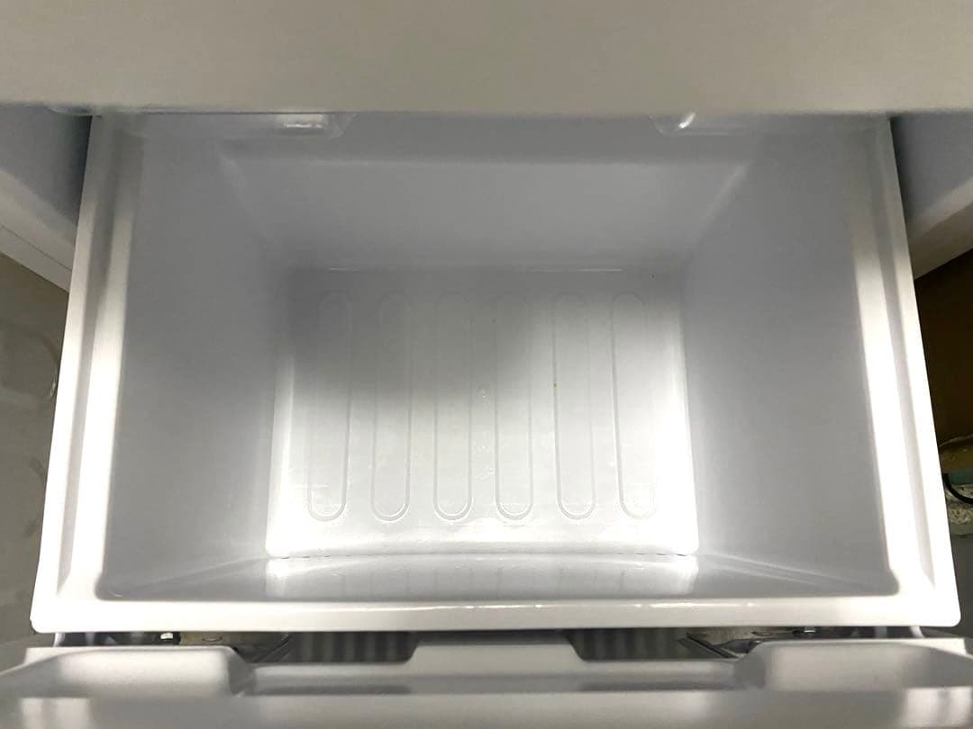 近隣地域限定　送料無料❗️美品　2023年製　シャープ冷蔵庫