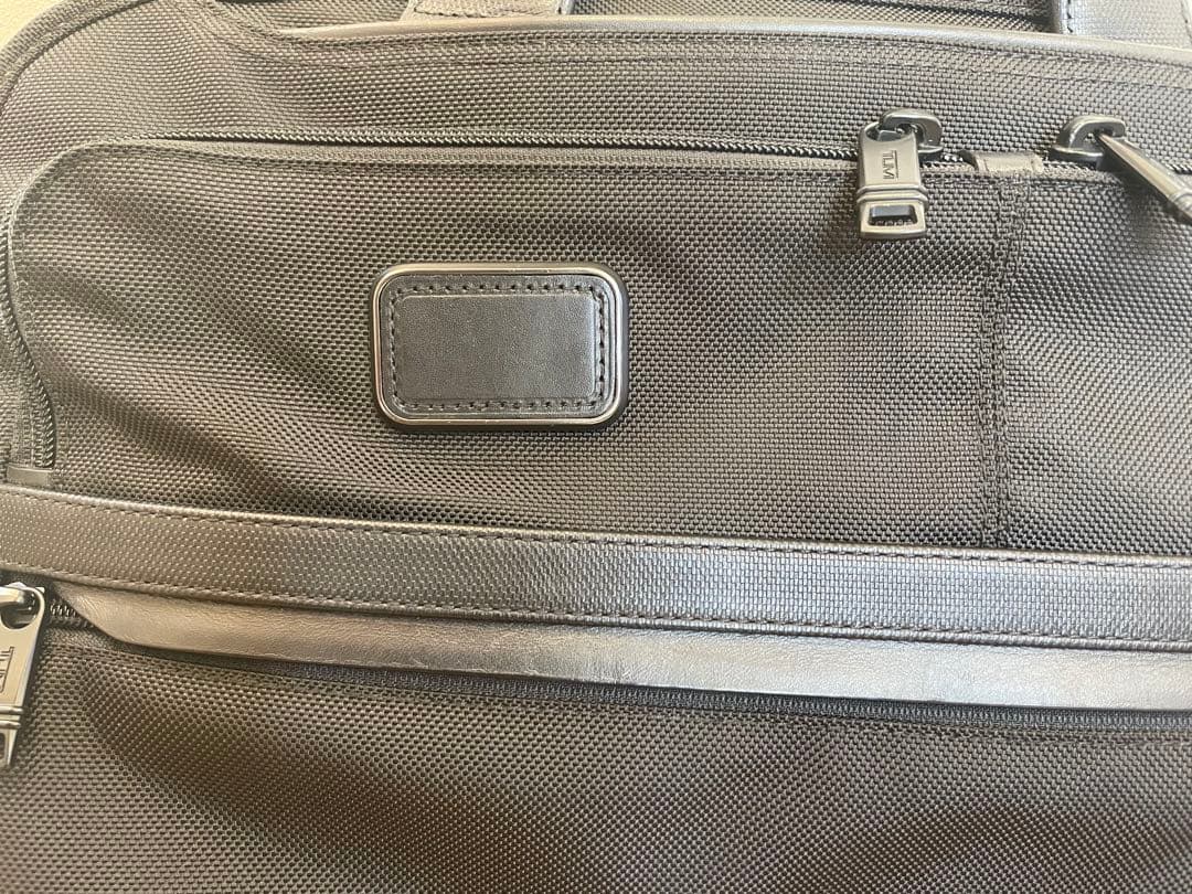 k*9様 TUMI Aplha スリム・スリーウェイ・ブリーフ(手持ち・肩掛け・