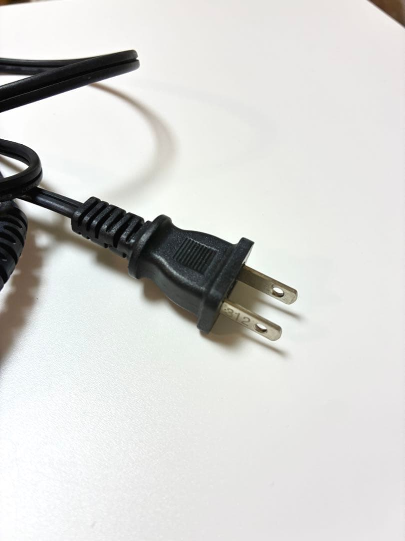 絹女　KINUJO ストレートヘアアイロンホワイト　DS100 国内•海外兼用