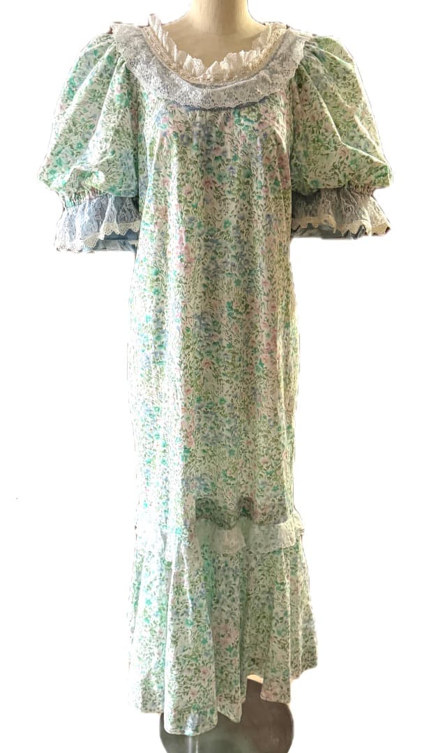 1980s Auntie Styleのムームー Muu Muu Hawaii