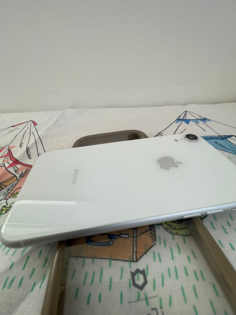 iphoneXR 128GB ホワイト