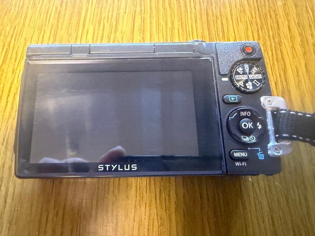 OLYMPUS オリンパス Tough TG-870 デジタルカメラ 防水