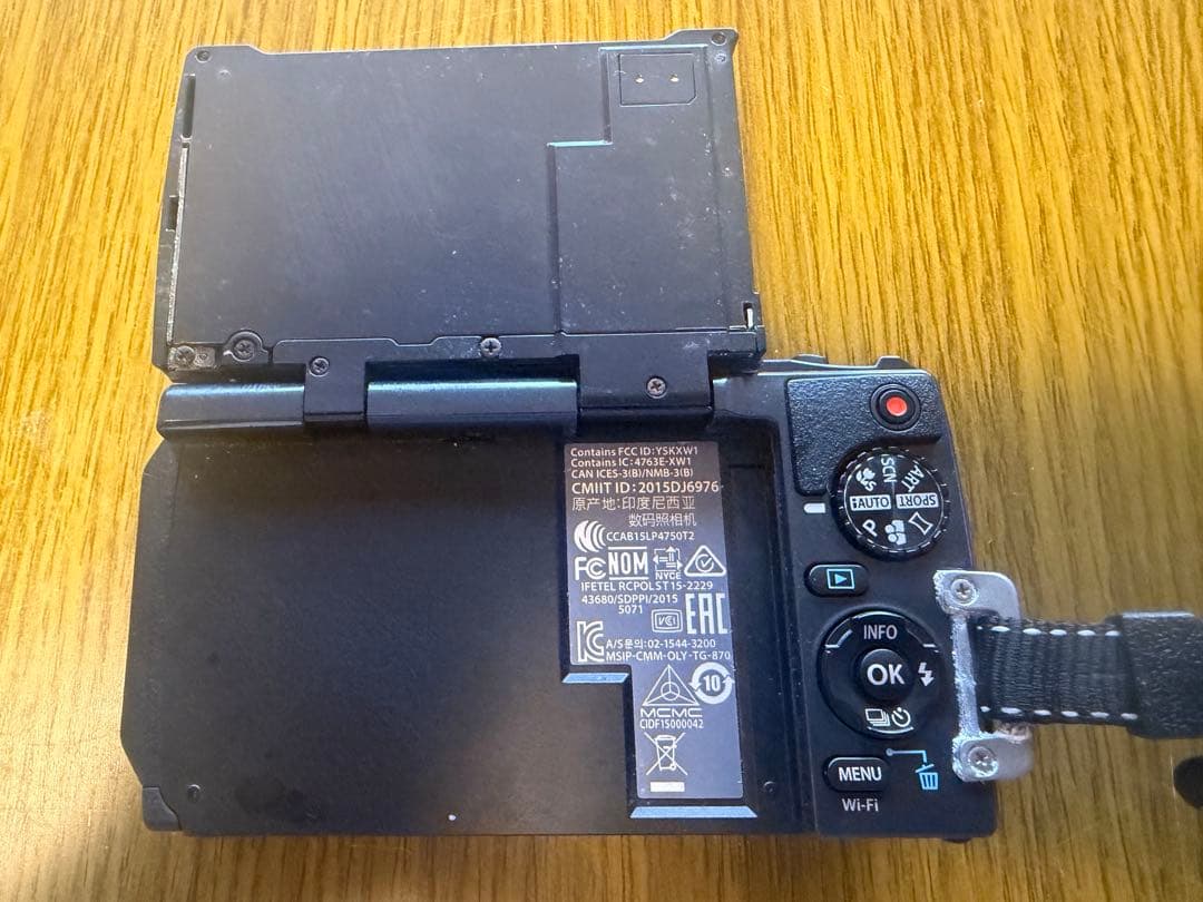 OLYMPUS オリンパス Tough TG-870 デジタルカメラ 防水