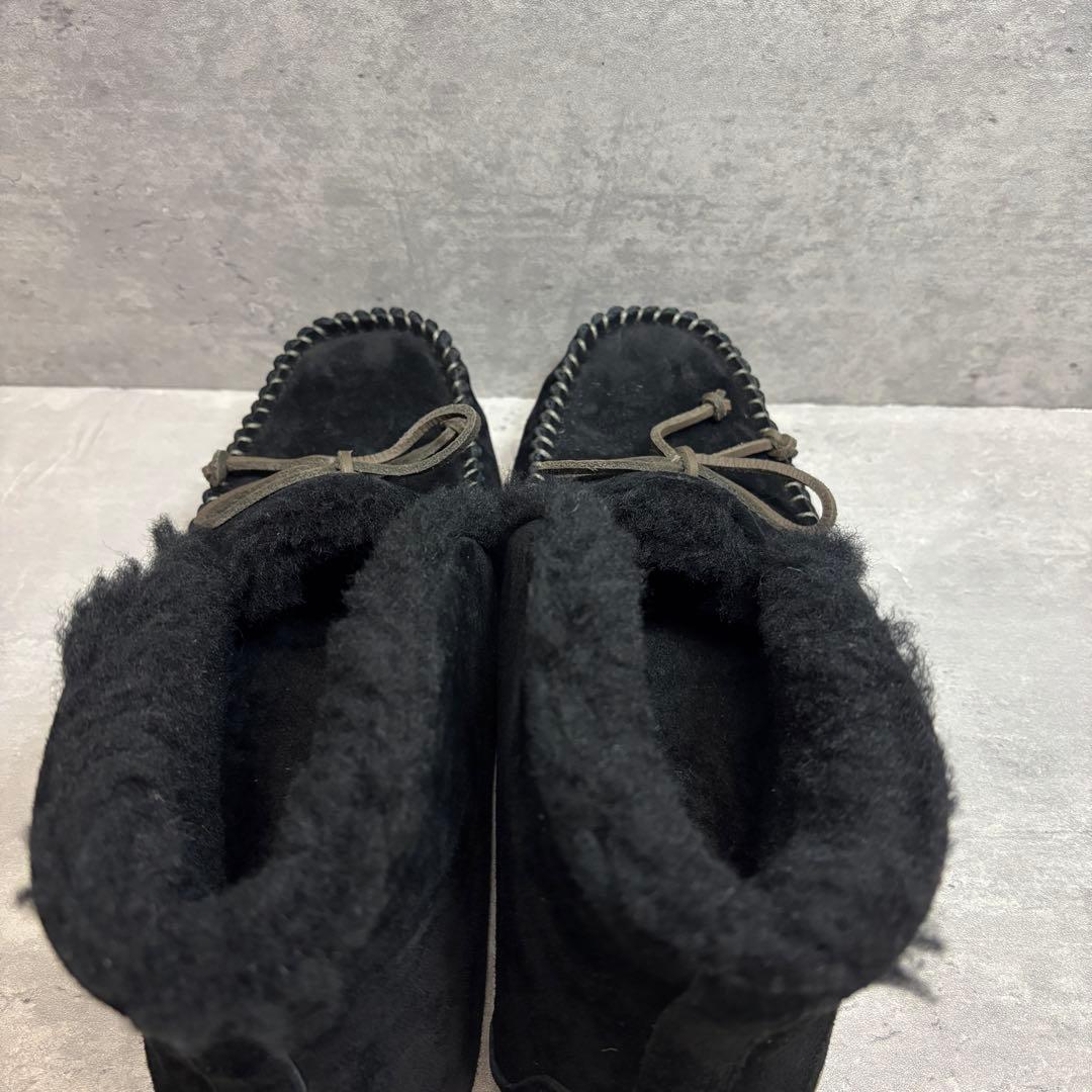 【美品】UGGアグ　ALENA アレーナ　ボアファーモカシン