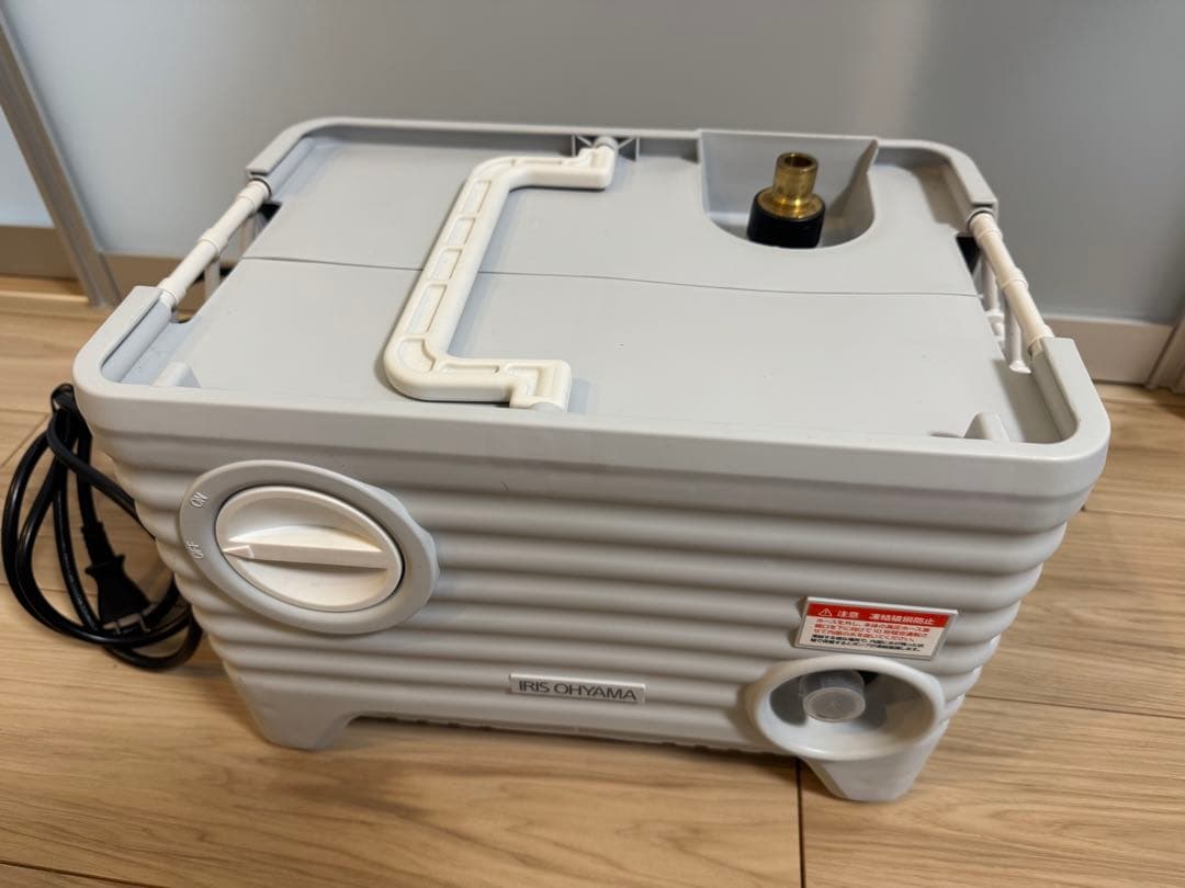 【専用デッキブラシ付】タンク式高圧洗浄機 アイリスオーヤマ SBT-512N