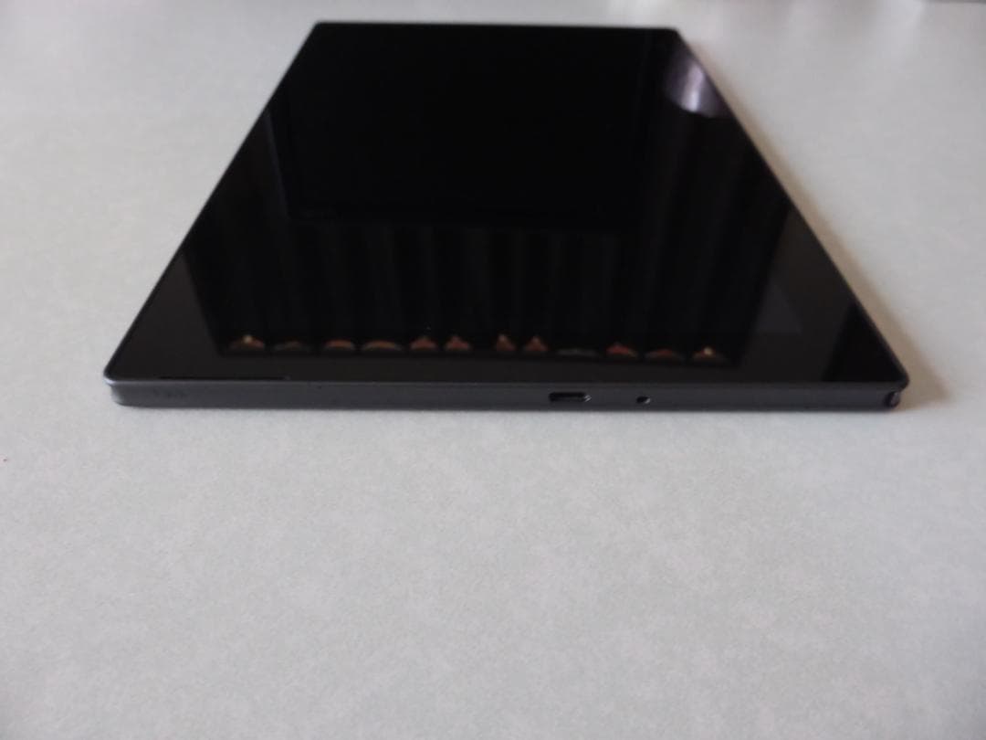 NTTdocomoドコモ 富士通arrows Tab F-02K