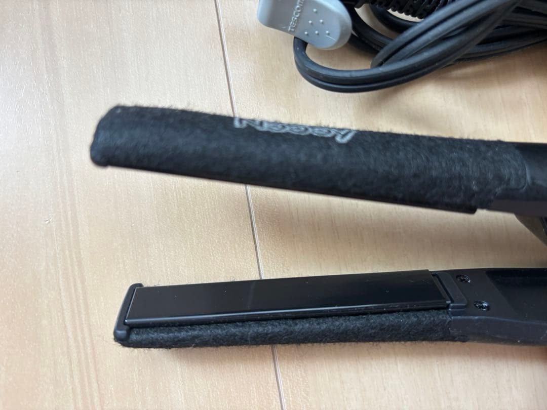 Nobby NB500 ストレートヘアアイロン