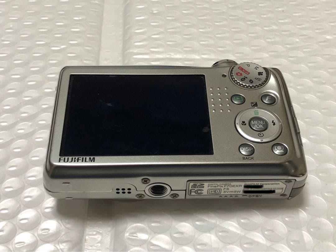 デジタルカメラ FUJIFILM FinePix F70 EXR