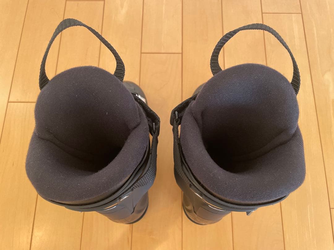 ATOMIC スキーブーツ hawx r75 MAGNA 23.5cm