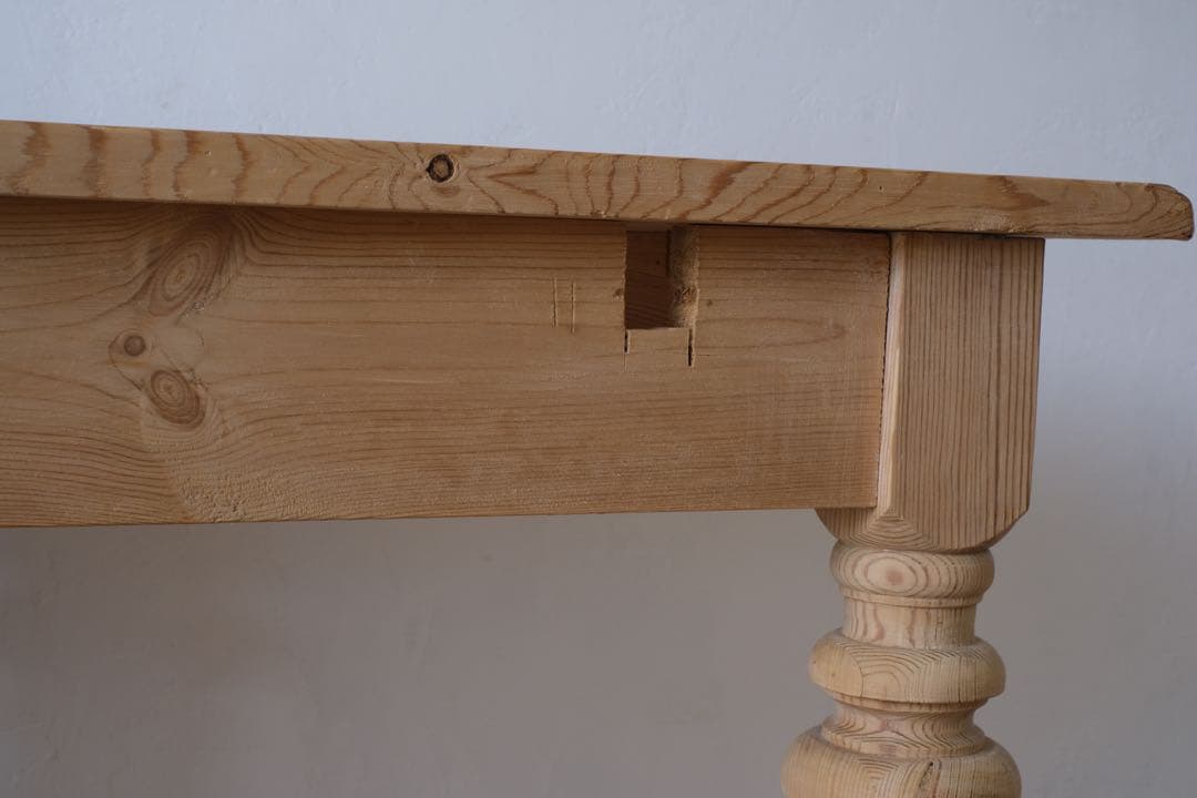 M’s　ヴィンテージ ハーフラウンド テーブル 剥離