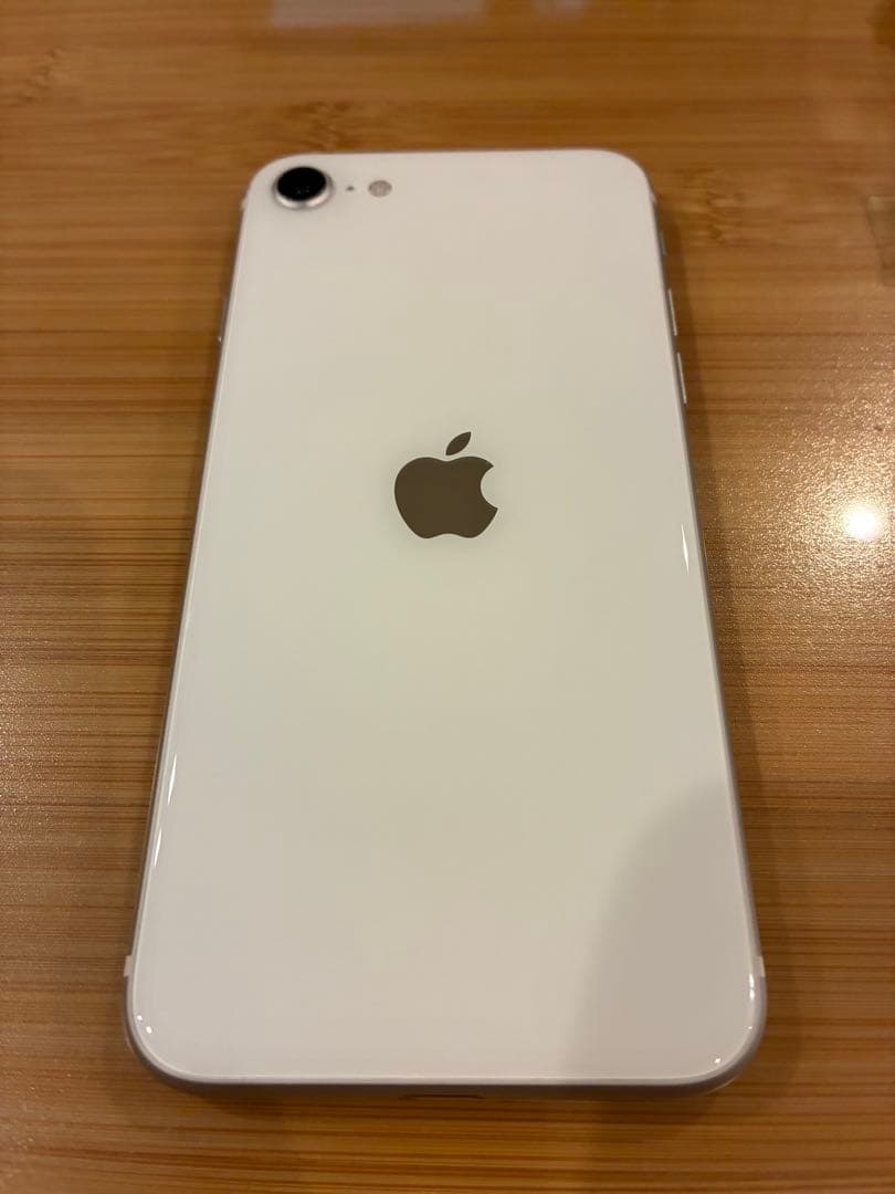 【おまけ付き】美品 Apple iPhone SE 第2世代 64GB ホワイト