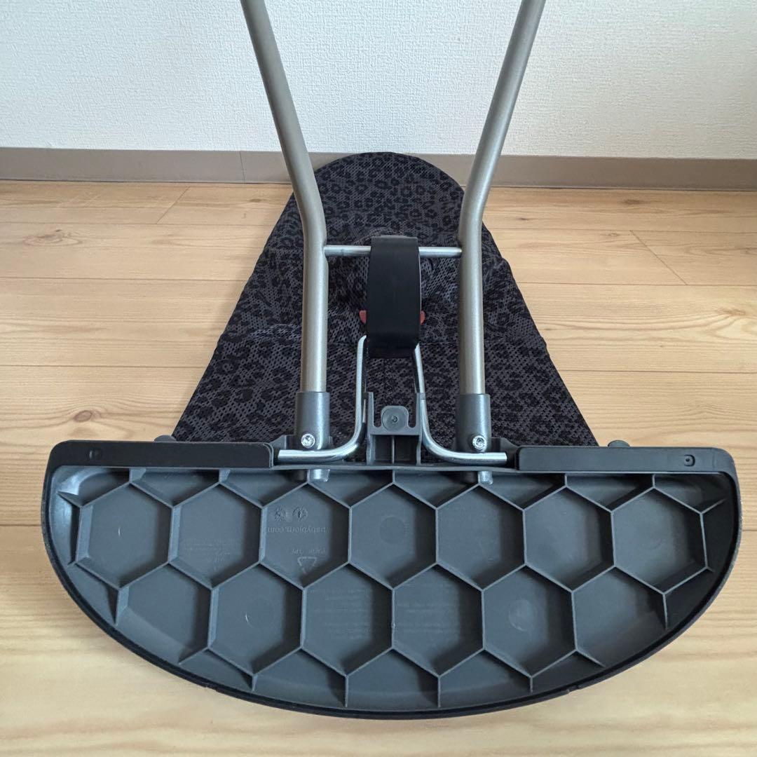 【美品】ベビービョルン　バウンサー　ブリスエアーアンスラサイト　レパード