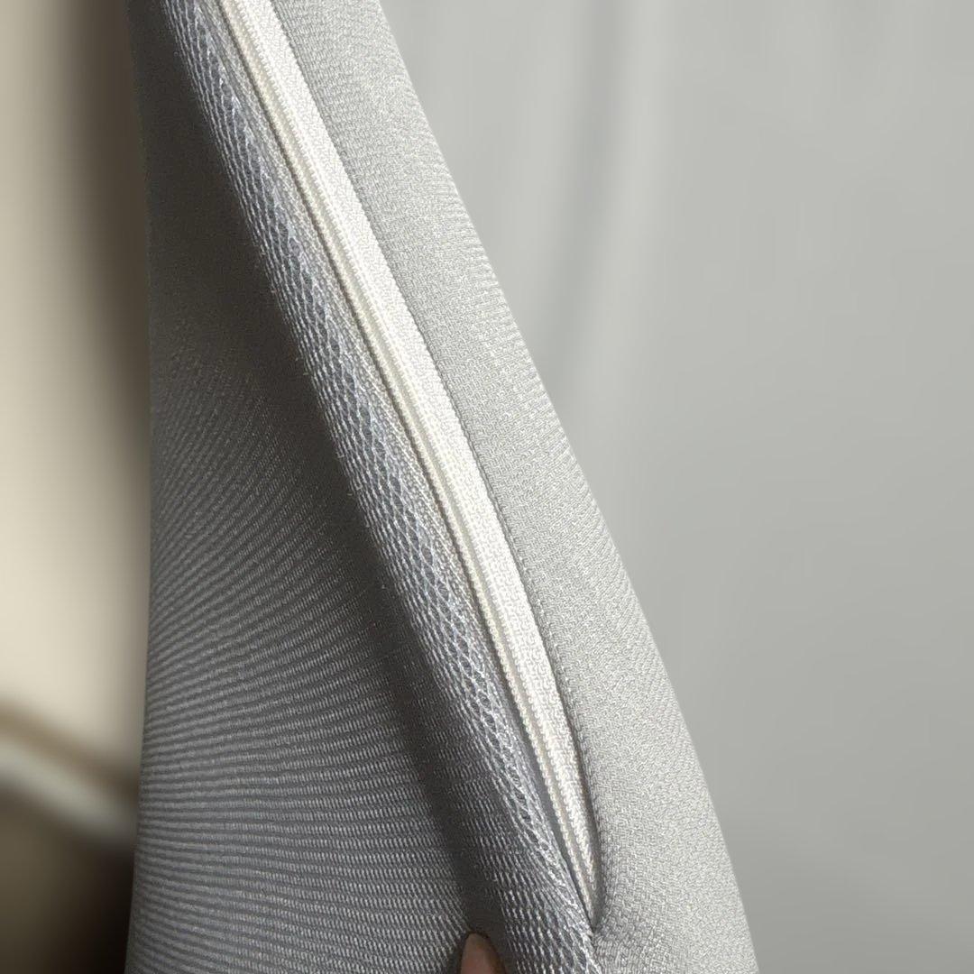 カインズ　グレー ノンスプリングマットレス190*238*5cm ファミリー用