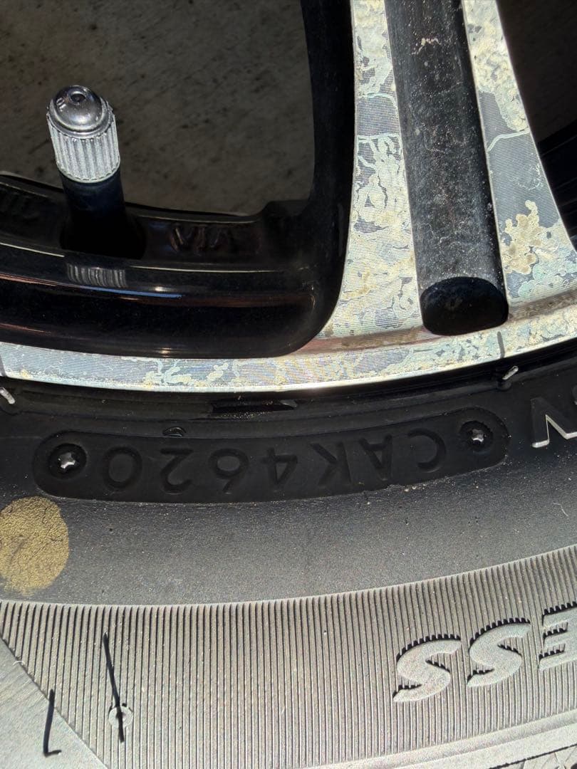 マ*ケ様 ブリヂストン ルークス　スタッドレス　セット