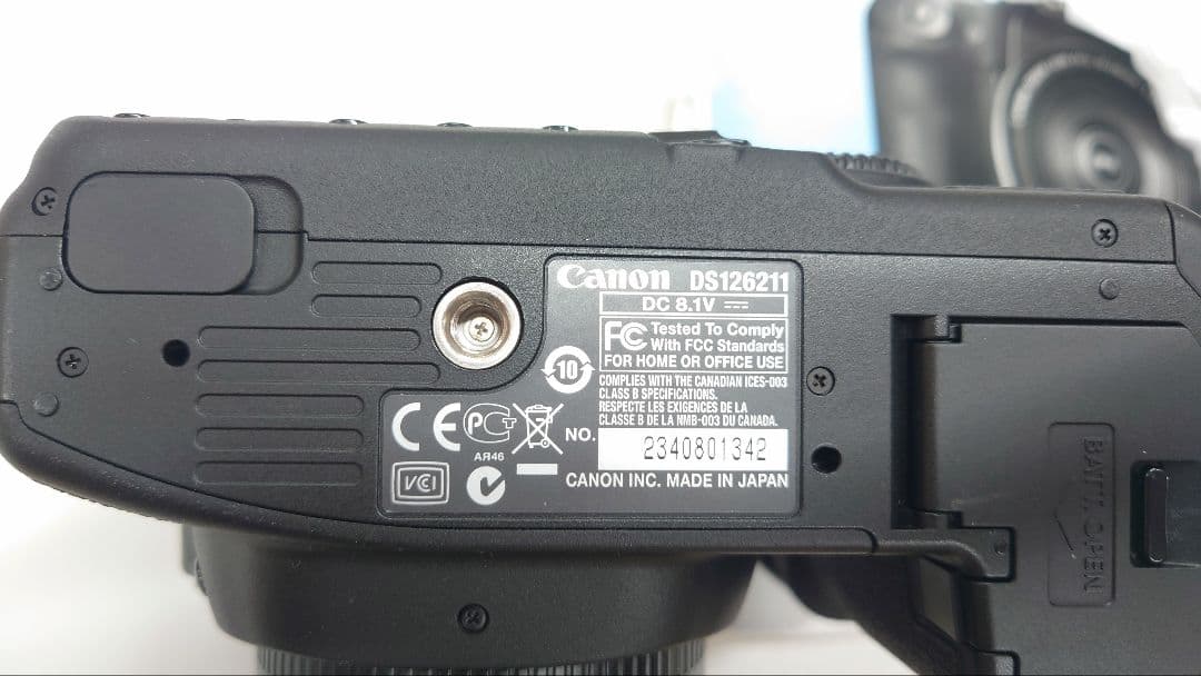 美品 キャノン　Canon EOS 50D レンズセット 箱無し 充電器無し