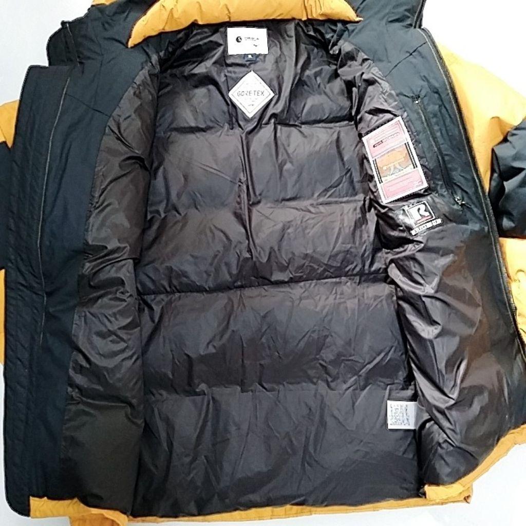 新品タグ付き　MIZUNO　GORE-TEX ダウンジャケット　ダウラギリライト