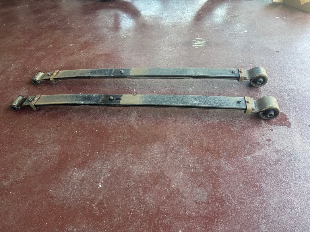 バモス　ABA-HM1サスペンションアーム 板バネ　ダウンサス