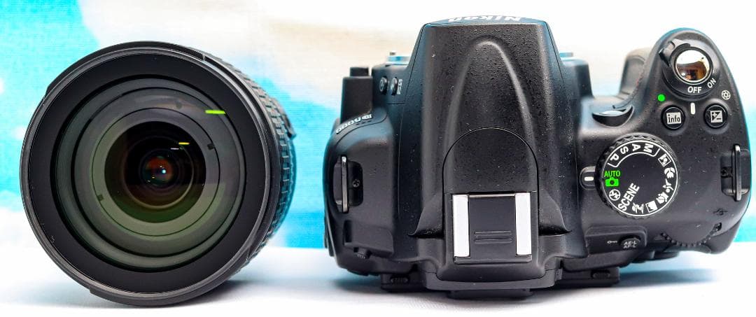 ニコン Nikon D5000⭐️スマホに転送♪⭐️自撮りラクラク⭐️即日発送