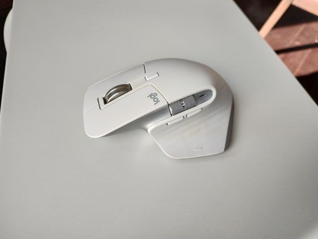 mx master 3S 白（ホワイト）　logi