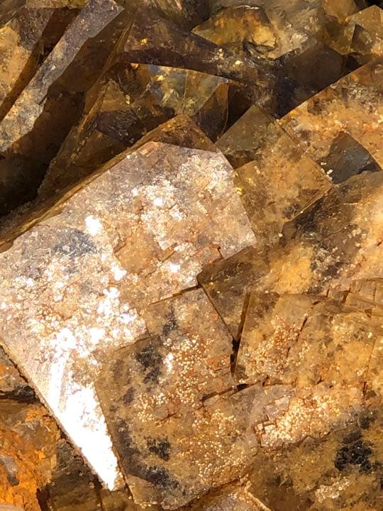 最高品質のフローライトゴールドの輝きがとてもゴージャスです‼️大特価SALE