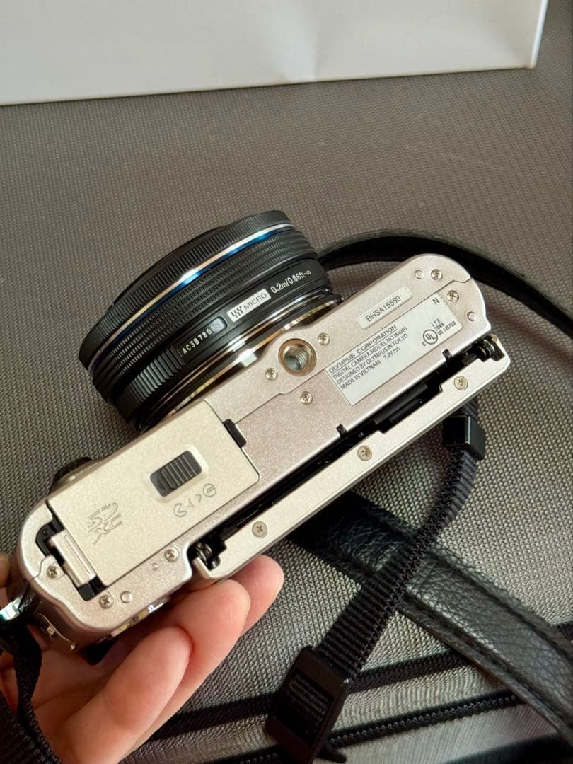 【シャッター回数1,167枚！】OLYMPUS PEN E-PL8 ダブルレンズ