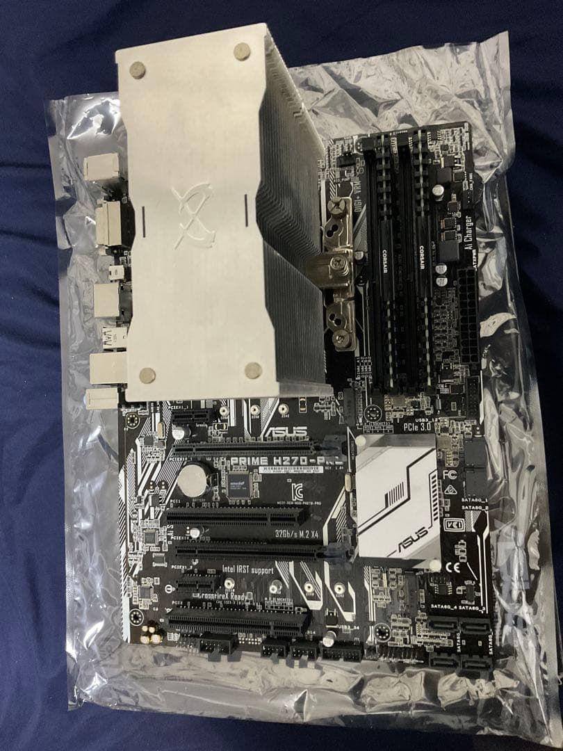 Intel i7-7700K H270-pro メモリ8G 虎徹