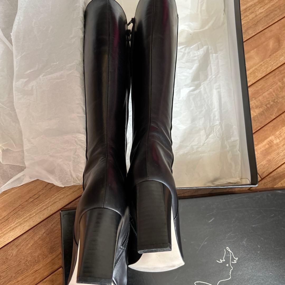 ブティックオオサキ　新品ロングブーツ　黒　24㎝