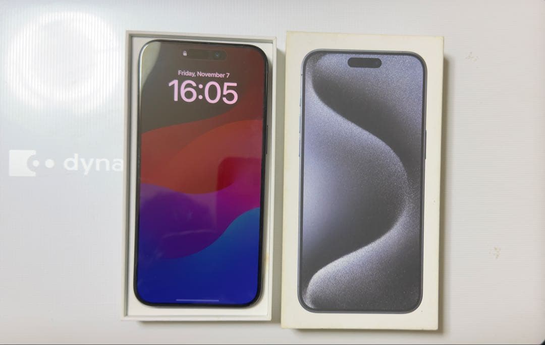 iPhone 15 Pro Max 256GB ブルーチタン バッテリー 83%