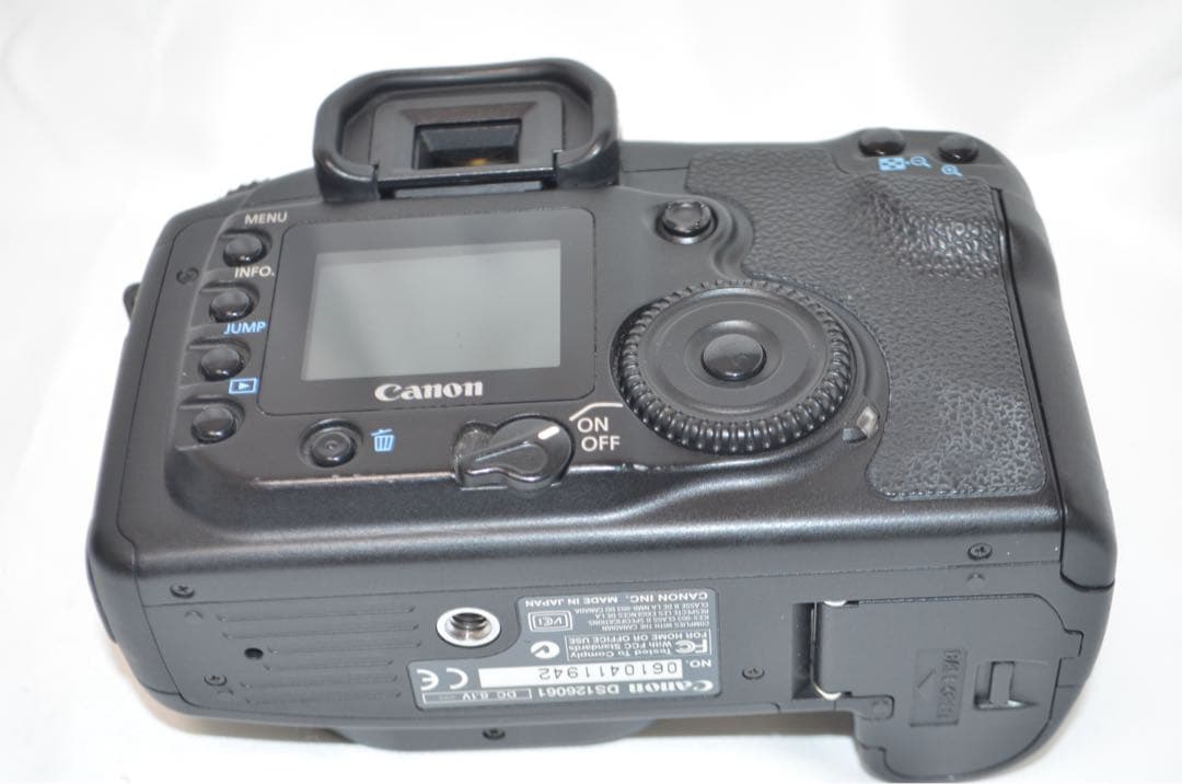 ❤️本格一眼レフ❤️CFカード付き❤️Canon EOS 20D