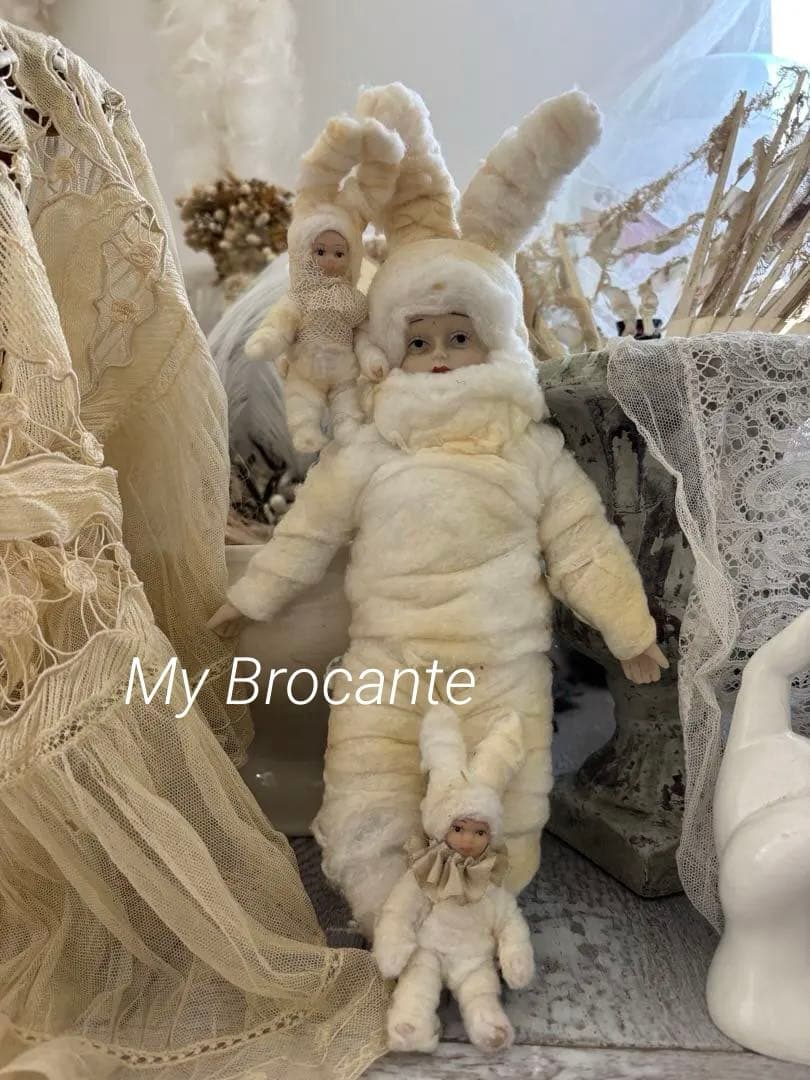 アンティーク雑貨 Handmade Cotton Bunny Dolls.