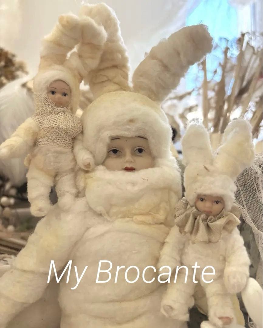 アンティーク雑貨 Handmade Cotton Bunny Dolls.