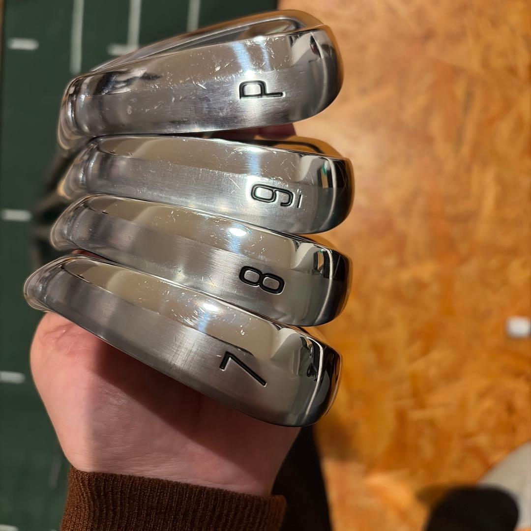 マ*☆様 ゼクシオX（2022）アイアン4本（7〜P）TRAVIL115 S