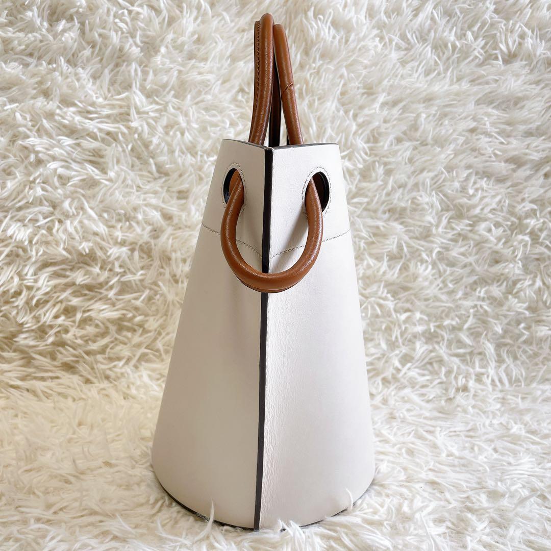 美品✨オルセット CORDAバケットバッグ ノット　牛革　巾着袋付き　バイカラー