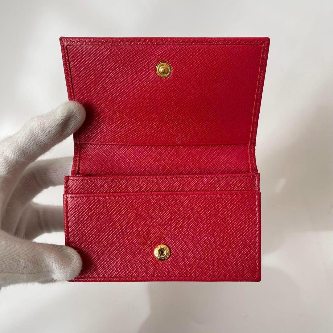 【極美品】プラダ 名刺入れ カード入れ サフィアーノレザー 赤 1MC122