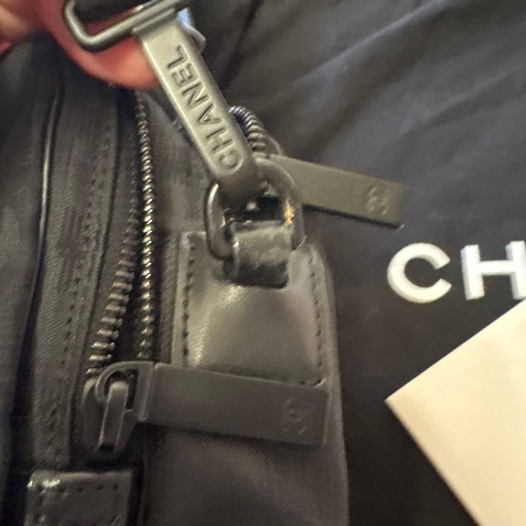 CHANEL ニュートラベルラインショルダーバッグ