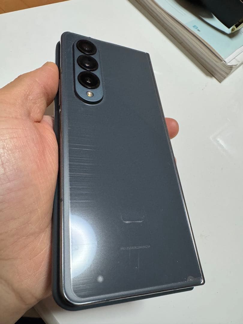 Samsung Galaxy Z Fold 4 グレー 本体