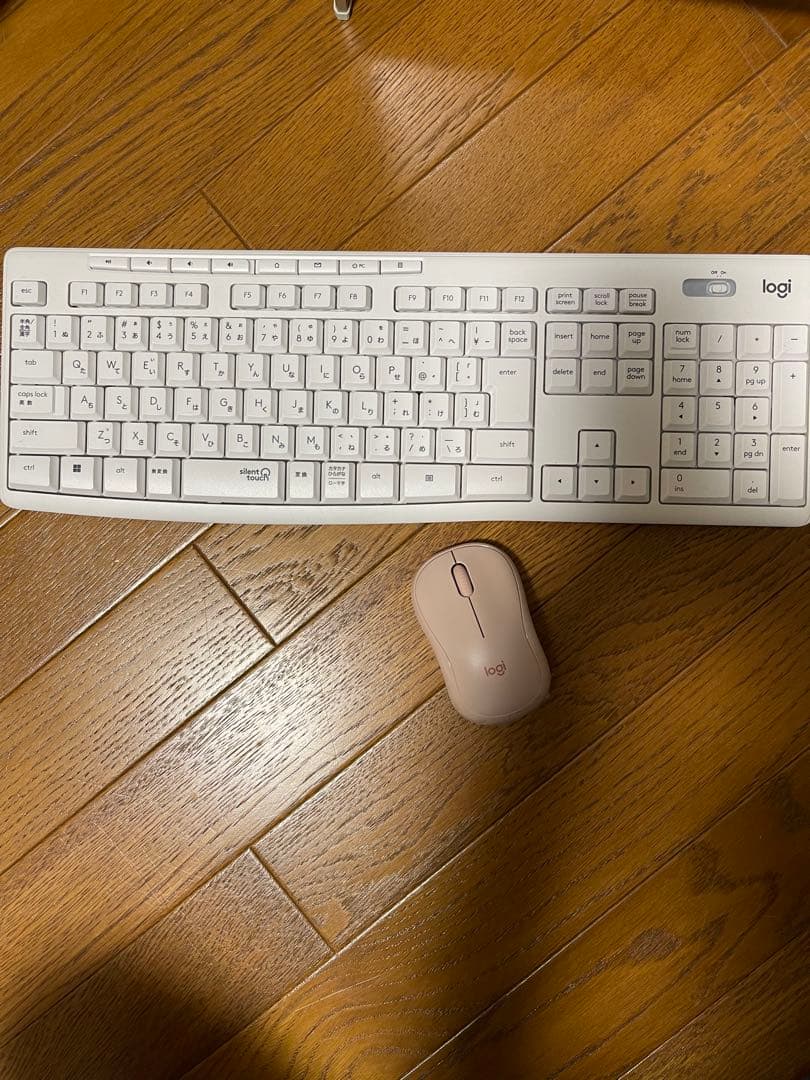 Fujitsu ESPRIMO FH52/E1 デスクトップPC