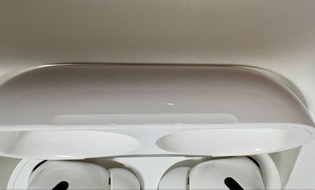 Apple AirPods Pro (第2世代) 本体 ホワイト