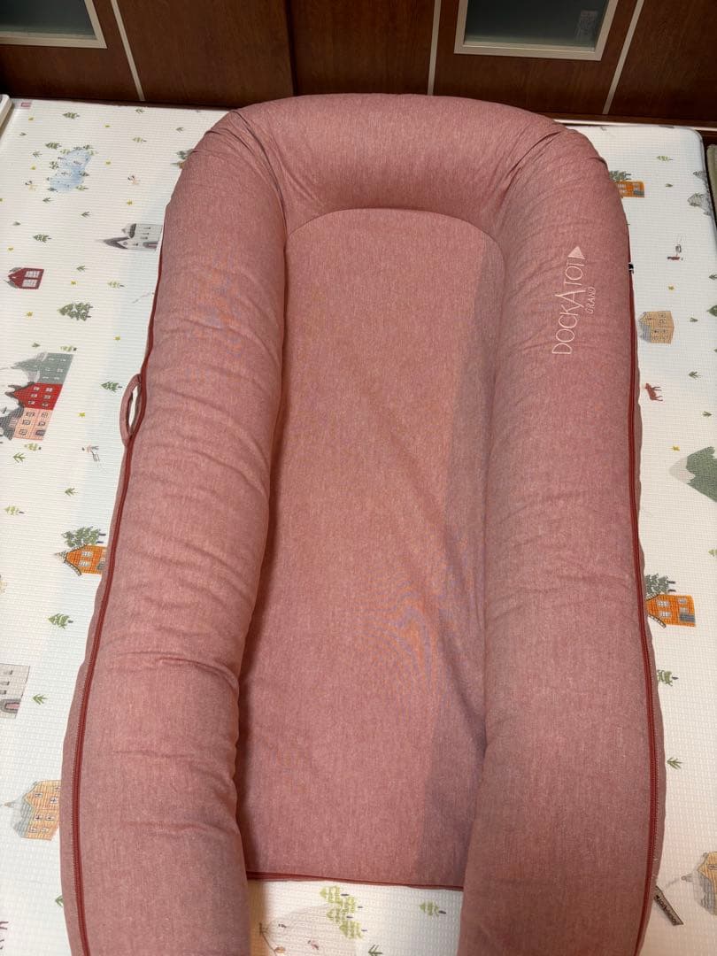 なな　DockATot Grand ドッカトット　グランドグ　ピンク