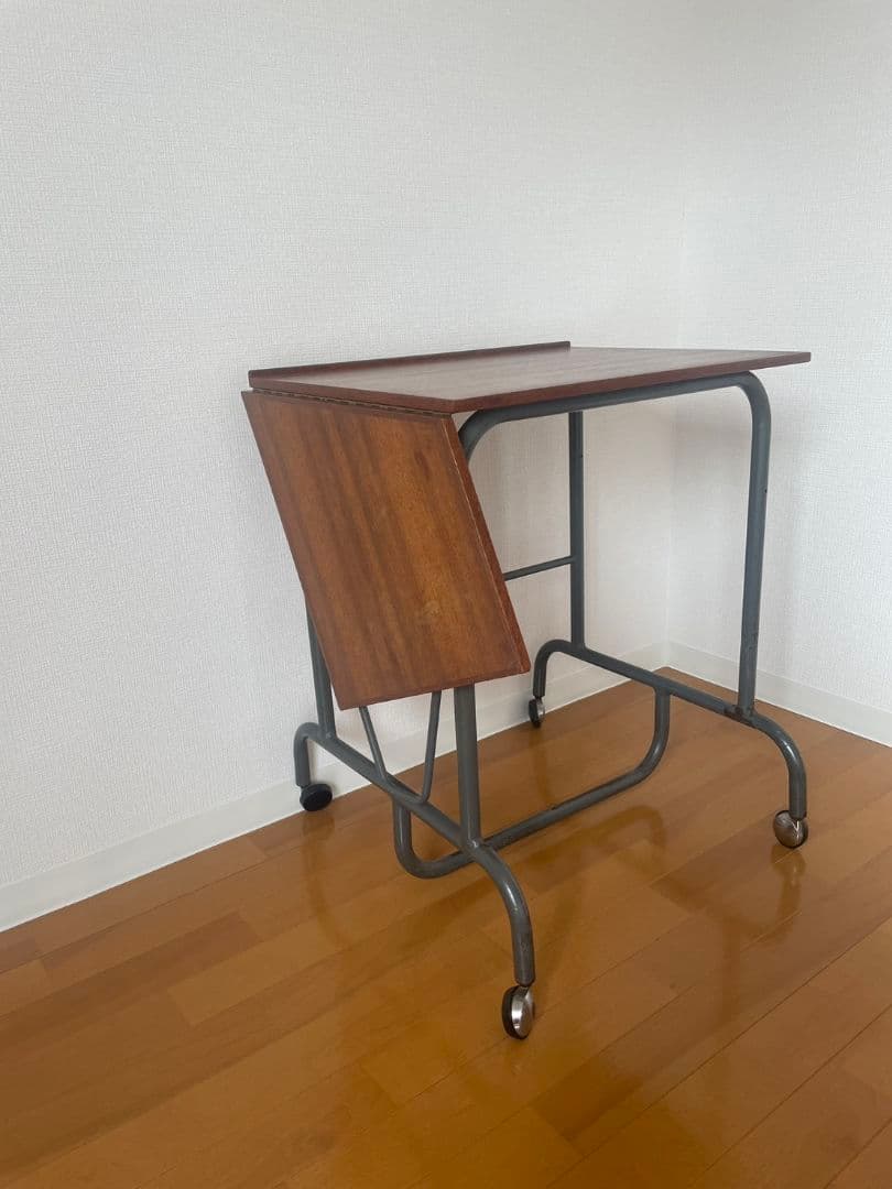 karf購入 デンマーク製 ビンテージ ドロップリーフ サイズテーブル ワゴン