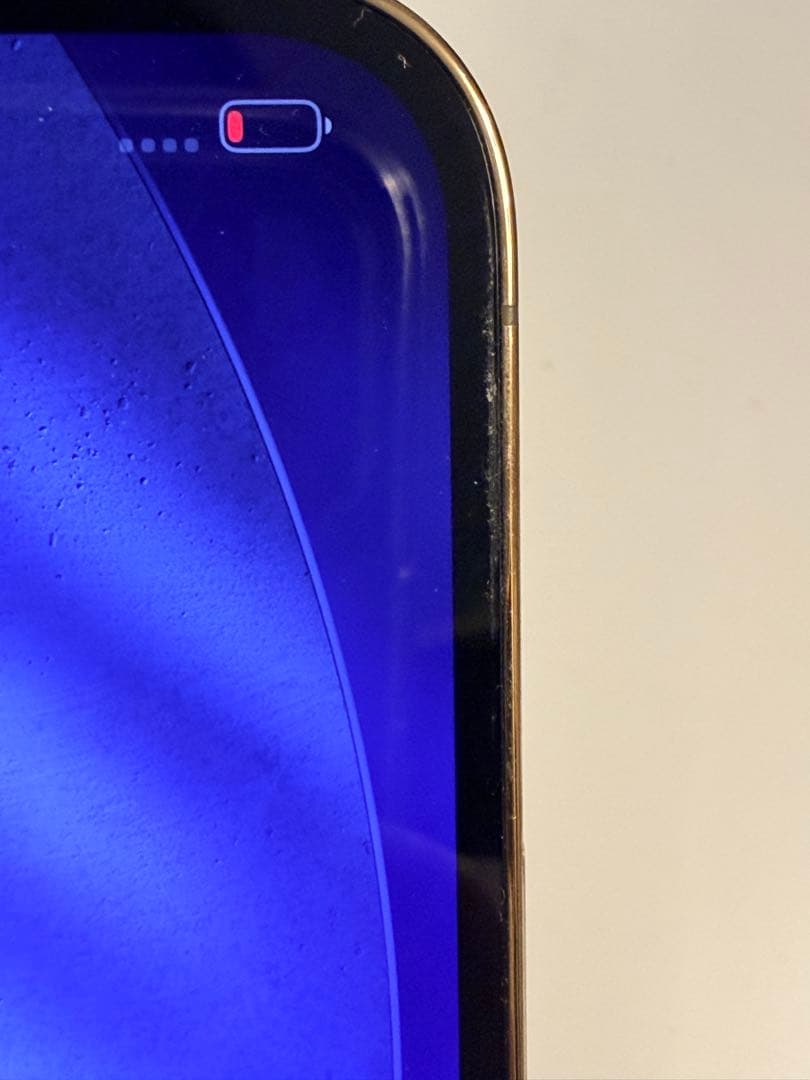 Apple iPhone 13 pro maxゴールド 本体